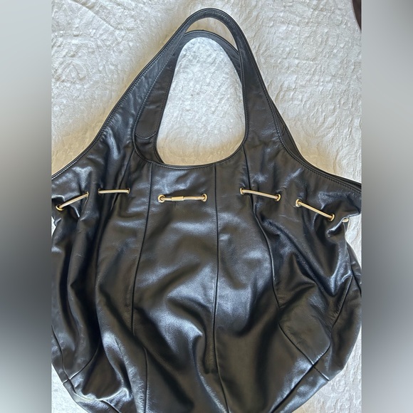 ESCADA LEATHER BAG - Picture 2 of 3